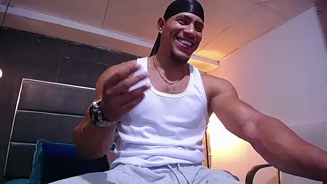 Snapshot of teddyfit19cm chatting on March 21, 2026, 1:32 am teddyfit19cm online show from March 21, 2026, 1:32 am