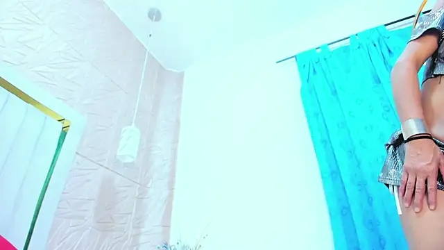 Rebecca Mitchell online show from November 22, 2025, 11:20 am