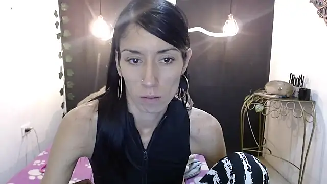 SexyKataShow online show from January 21, 2025, 11:55 pm