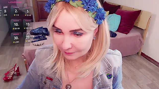 Snapshot of _unique_cam_ chatting on February 2, 2025, 8:57 am unique cam online show from February 2, 2025, 8:57 am