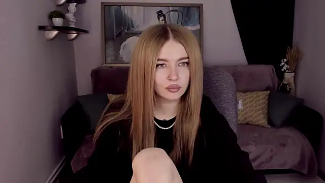 Snapshot of ViolettaLopez chatting on January 31, 2025, 2:39 pm ViolettaLopez online show from January 31, 2025, 2:39 pm