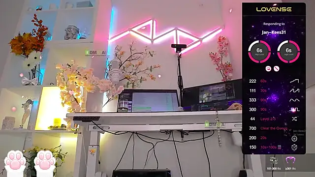 Snapshot of Elena-Marilyn chatting on September 24, 2025, 8:56 pm Elena-Marilyn online show from September 24, 2025, 8:56 pm