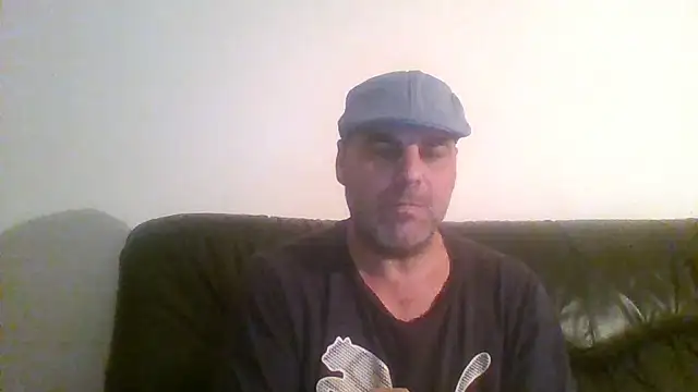 espartano20212021 online show from December 20, 2025, 6:37 pm