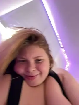 AshlyRouse online show from March 9, 2025, 12:31 pm