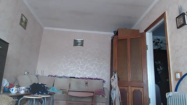 Amy August online show from January 16, 2026, 11:14 am