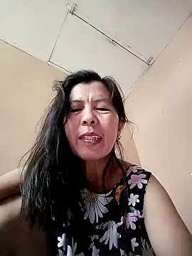 Snapshot of TropicalFlower chatting on February 9, 2025, 3:53 am TropicalFlower online show from February 9, 2025, 3:53 am