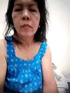 Snapshot of TropicalFlower chatting on March 18, 2025, 9:10 pm TropicalFlower online show from March 18, 2025, 9:10 pm