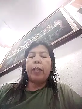 Snapshot of TropicalFlower chatting on October 17, 2025, 1:31 am TropicalFlower online show from October 17, 2025, 1:31 am