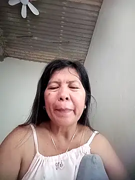Snapshot of TropicalFlower chatting on April 7, 2026, 1:06 am TropicalFlower online show from April 7, 2026, 1:06 am