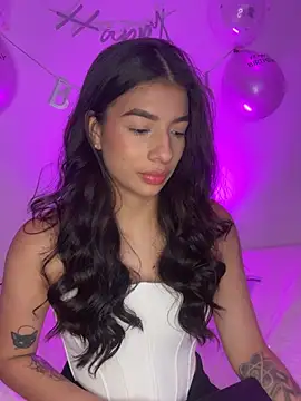 Snapshot of Veronica_ar chatting on March 30, 2026, 4:24 am Veronica ar online show from March 30, 2026, 4:24 am
