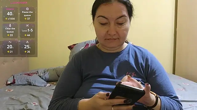 BBW MILF 4U online show from February 8, 2025, 8:21 pm