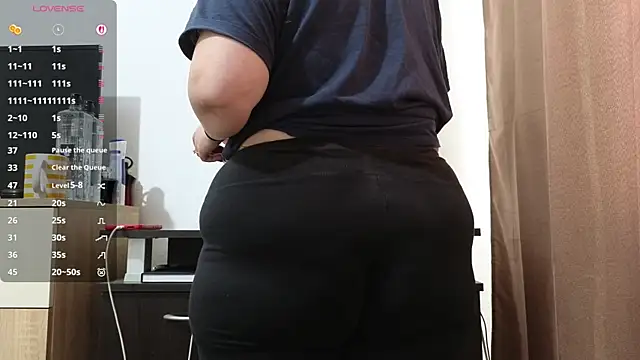 BBW MILF 4U online show from May 9, 2026, 10:09 am
