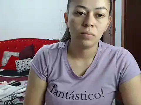 Snapshot of mayhott2 chatting on February 16, 2025, 11:16 pm mayhott2 online show from February 16, 2025, 11:16 pm