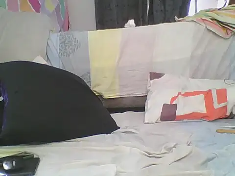 Snapshot of Deliciousgal chatting on January 24, 2025, 12:20 pm Deliciousgal online show from January 24, 2025, 12:20 pm