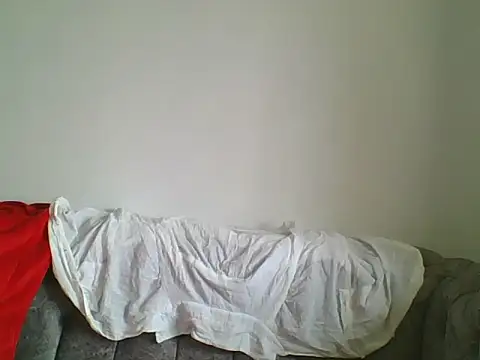 Snapshot of Deliciousgal chatting on February 15, 2025, 11:39 am Deliciousgal online show from February 15, 2025, 11:39 am