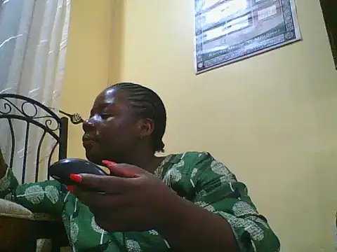 Snapshot of Deliciousgal chatting on March 1, 2025, 10:42 pm Deliciousgal online show from March 1, 2025, 10:42 pm