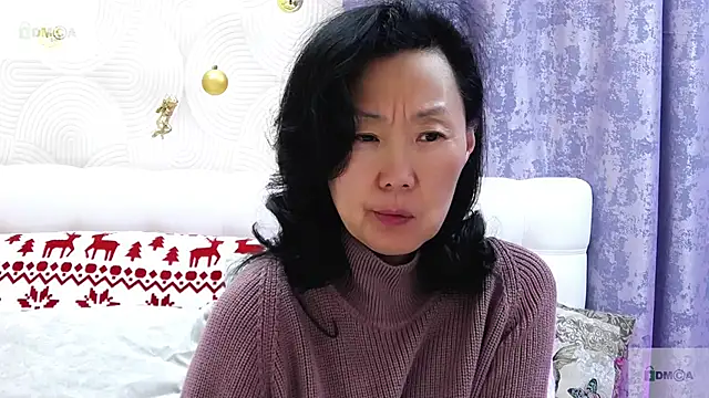 Asian legs online show from January 13, 2025, 9:41 am