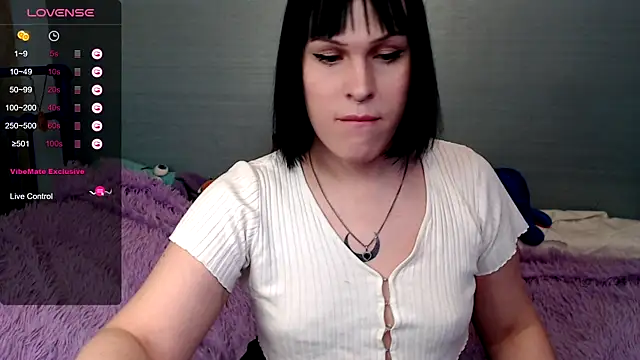 ivamayy online show from January 24, 2025, 9:39 am