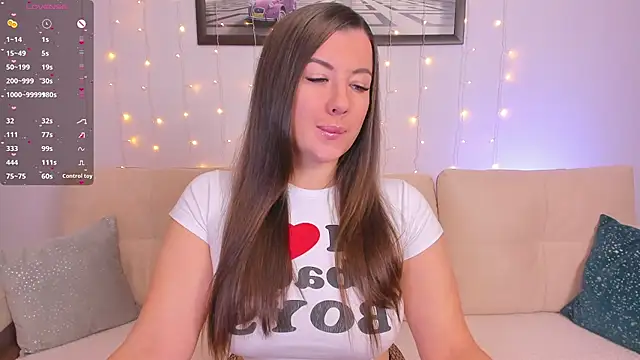 Snapshot of CrazyBeach chatting on November 30, 2025, 7:12 am CrazyBeach online show from November 30, 2025, 7:12 am