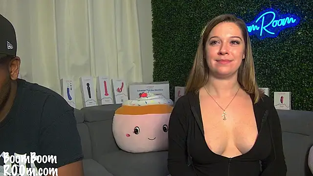 boomboomr00m online show from January 15, 2025, 1:56 am