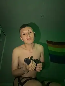 SebasDu02957688 online show from July 15, 2026, 11:10 pm