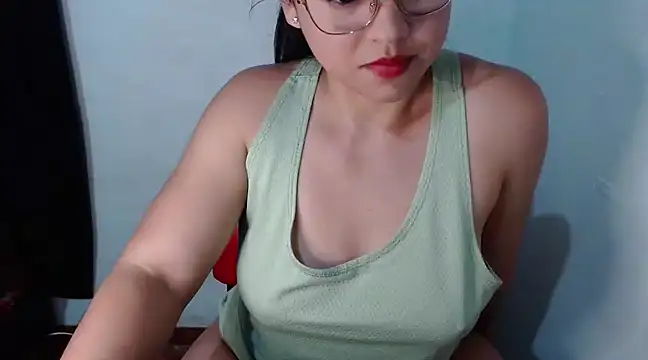 lizbodu online show from February 21, 2025, 2:06 am