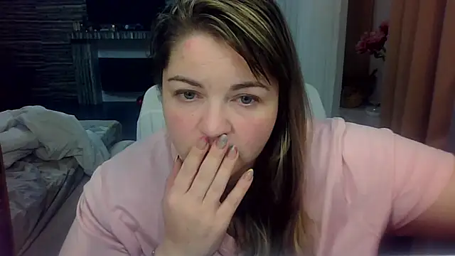 cute  cherry online show from March 12, 2026, 8:59 pm