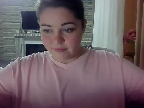 cute  cherry online show from March 13, 2026, 9:21 pm