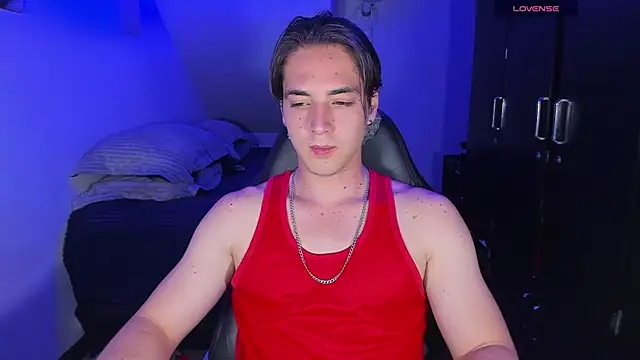 Snapshot of Alex_smith00 chatting on September 20, 2025, 1:39 am Alex smith00 online show from September 20, 2025, 1:39 am