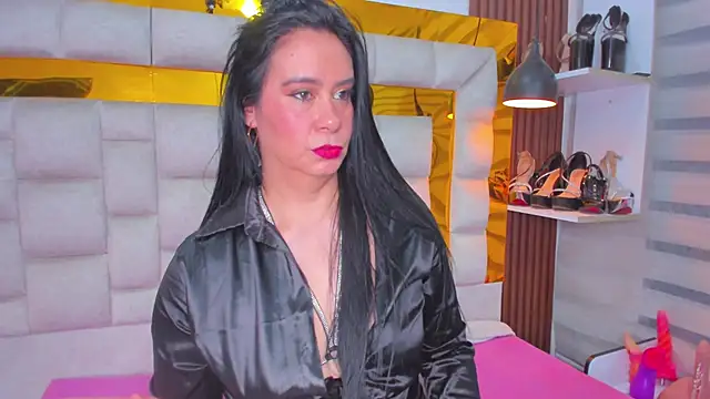 bigass monic online show from September 29, 2025, 3:11 am