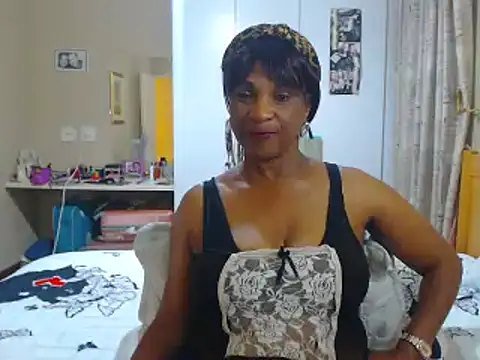 Hotgrannyx online show from December 8, 2024, 4:28 pm