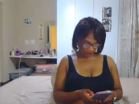 Hotgrannyx online show from December 20, 2024, 4:25 pm