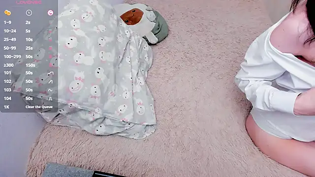 loliwoods online show from March 6, 2026, 5:31 pm