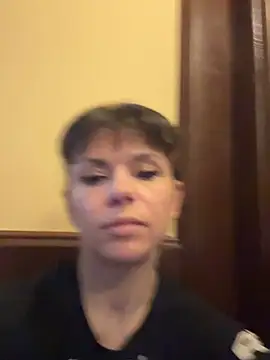 SofiaFoster  online show from May 2, 2026, 12:43 pm