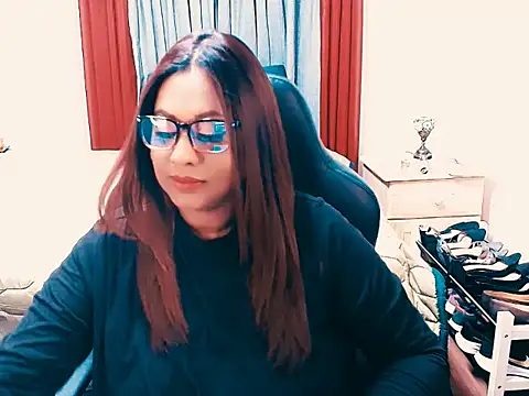 Snapshot of Indianlust69 chatting on April 4, 2026, 11:46 pm Indianlust69 online show from April 4, 2026, 11:46 pm