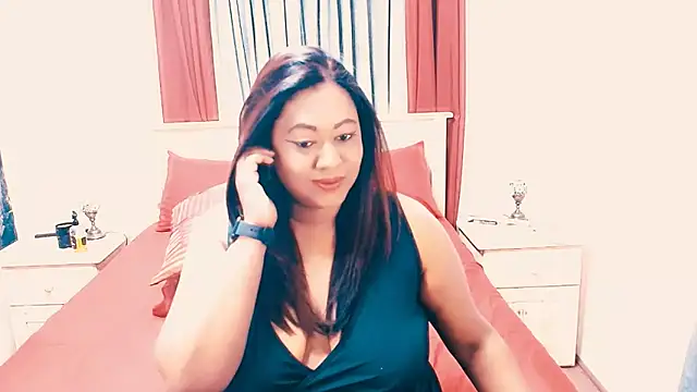 Snapshot of Indianlust69 chatting on May 2, 2026, 7:41 pm Indianlust69 online show from May 2, 2026, 7:41 pm