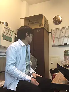 o0-69o online show from February 8, 2025, 8:09 am