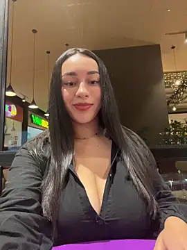 Roseechannel online show from December 17, 2025, 12:05 am