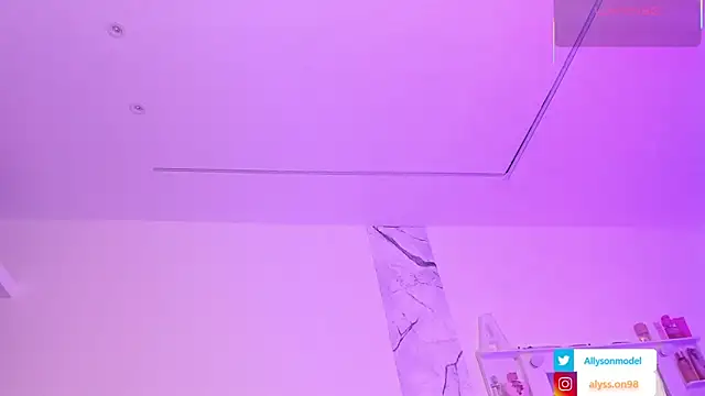 alysson 18 online show from June 6, 2026, 2:11 pm