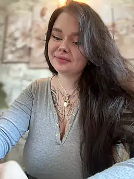 MommyDimitrescu  online show from December 19, 2024, 7:07 am