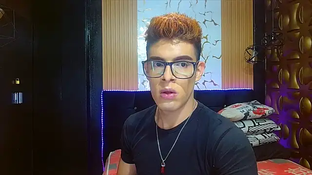 Snapshot of angel_sexyevil chatting on October 1, 2025, 12:22 pm angel sexyevil online show from October 1, 2025, 12:22 pm