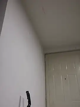 Snapshot of RsellAmb chatting on March 7, 2026, 2:19 am RsellAmb online show from March 7, 2026, 2:19 am