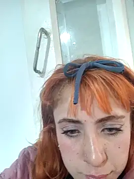 sarah lovesu online show from October 3, 2025, 7:22 pm