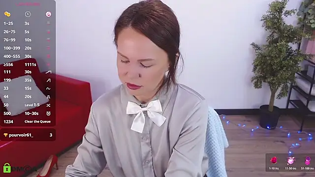 VickyGolden online show from July 25, 2026, 5:27 am