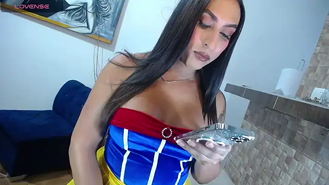 RinnaMoys online show from June 12, 2026, 12:20 am