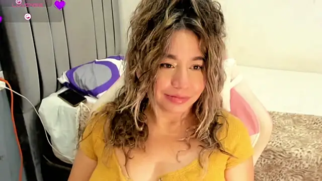 Snapshot of Tiffany_teressa chatting on September 30, 2025, 4:17 am Tiffany teressa online show from September 30, 2025, 4:17 am