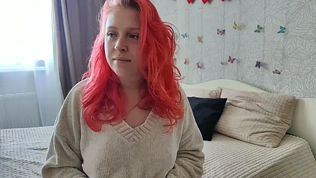 Snapshot of GenrikhBecca chatting on October 17, 2025, 8:06 am GenrikhBecca online show from October 17, 2025, 8:06 am