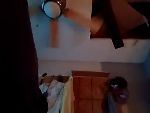 Snapshot of Jewfish420 chatting on December 2, 2024, 9:24 am Jewfish420 online show from December 2, 2024, 9:24 am