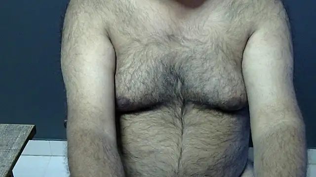 hairysubcub 70 online show from January 31, 2025, 7:29 am