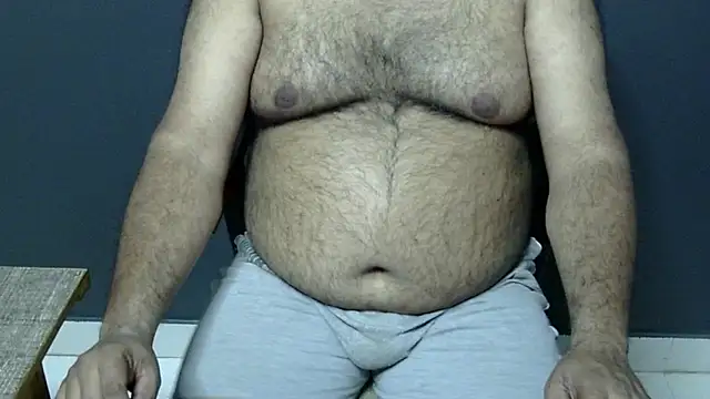 hairysubcub 70 online show from January 31, 2025, 1:45 pm